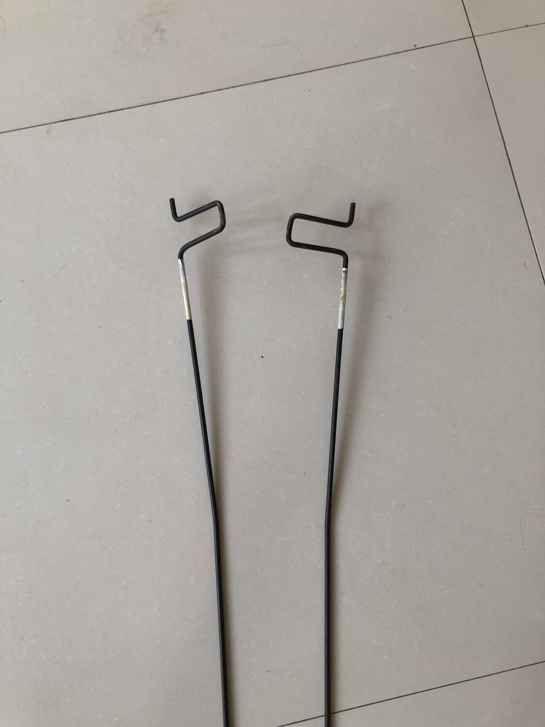 适用于雷诺风朗后备箱扭力杆弹簧撑杆铰链合叶行李箱上盖铁钩铁杆