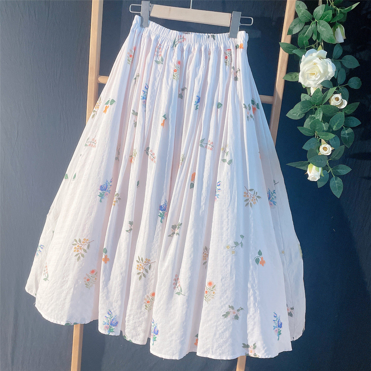 特别定制面料浅色粉半身裙女春夏印花棉质垂感柔软大裙摆A字长裙