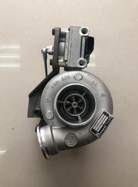 捷克约翰迪尔农用机增压器C13 26301=8367 84503 =5667NVU-4 32X