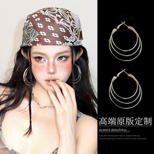 高级感多层圈圈耳环女夸张显脸小耳针耳坠2甜酷辣妹风百搭耳饰