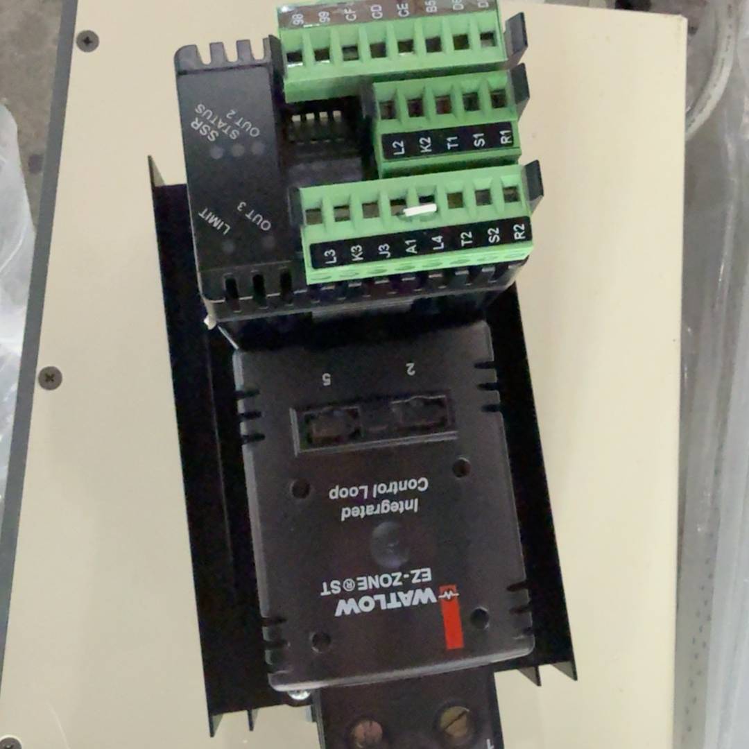 [议价]瓦特隆Watlow EZ-ZONE ST控制器，型号STCL