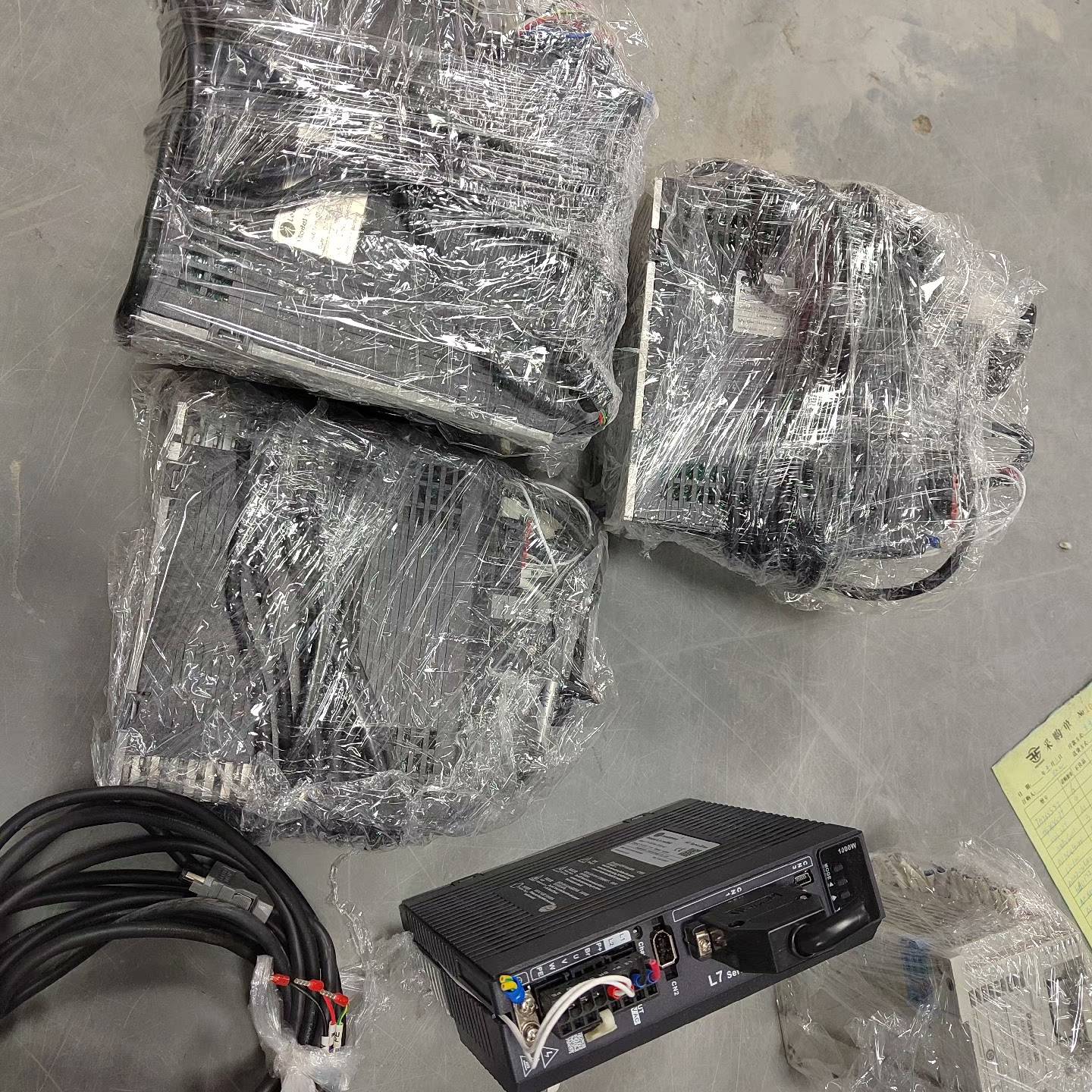 [议价]雷赛1KW伺服L7-1000C，电机ACM2-0810H2（