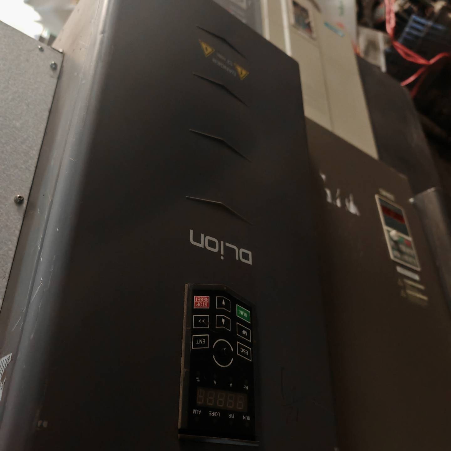 [议价]雷诺尔RNB1145G变频器功率45kw 380v三相。