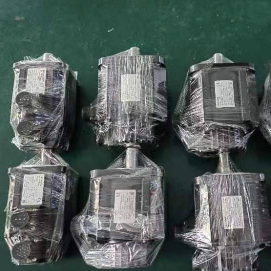 汇川1300W伺服电机和驱动器整套转让！MS1H3-13C1