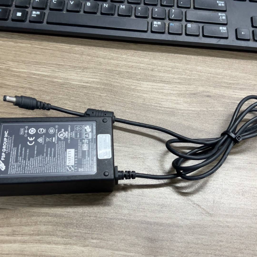 [议价]全汉12v5a型号FSP060-DIBAN2电源适配器，一