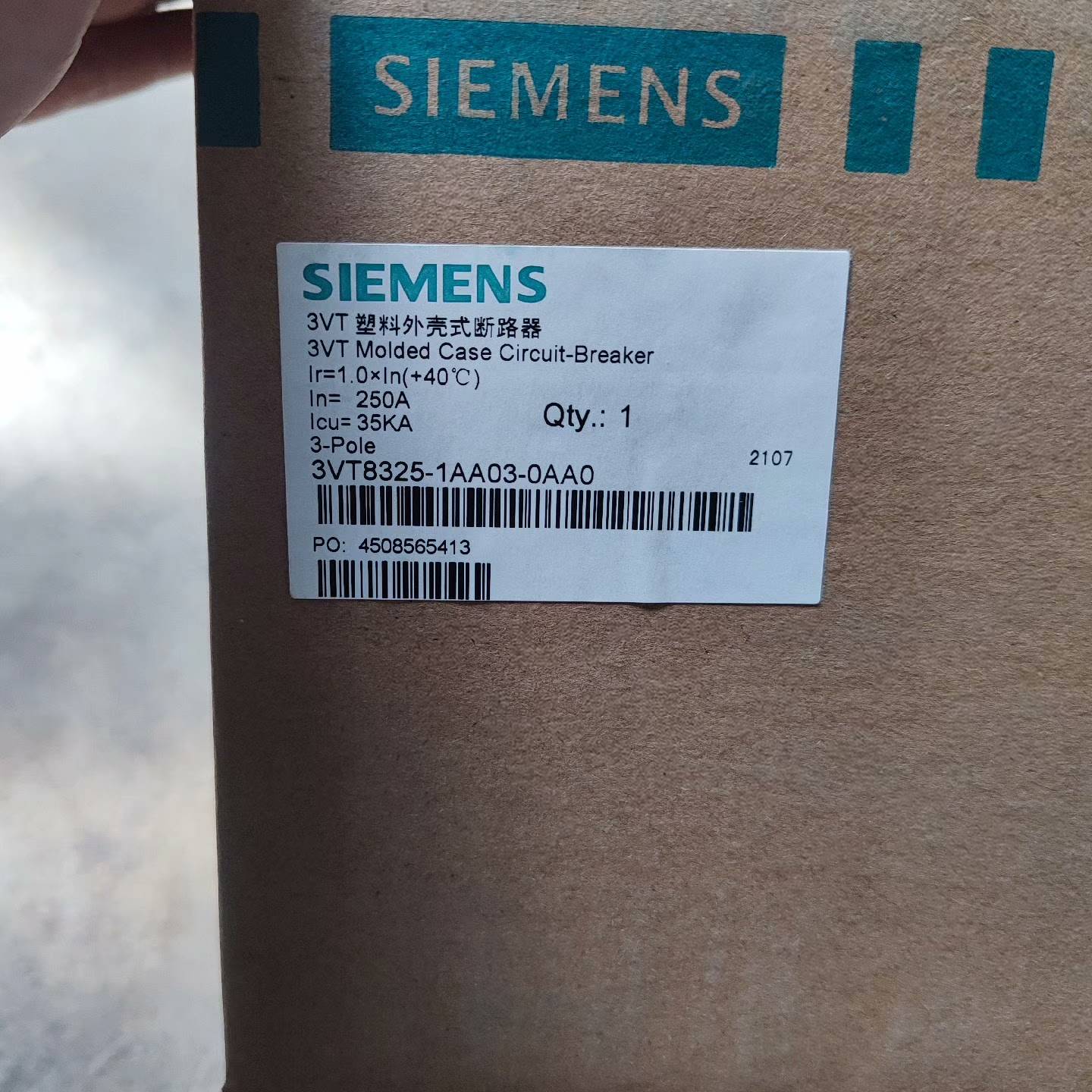 [议价]断路器3vt8325-1aa03  全新没开，有需要联