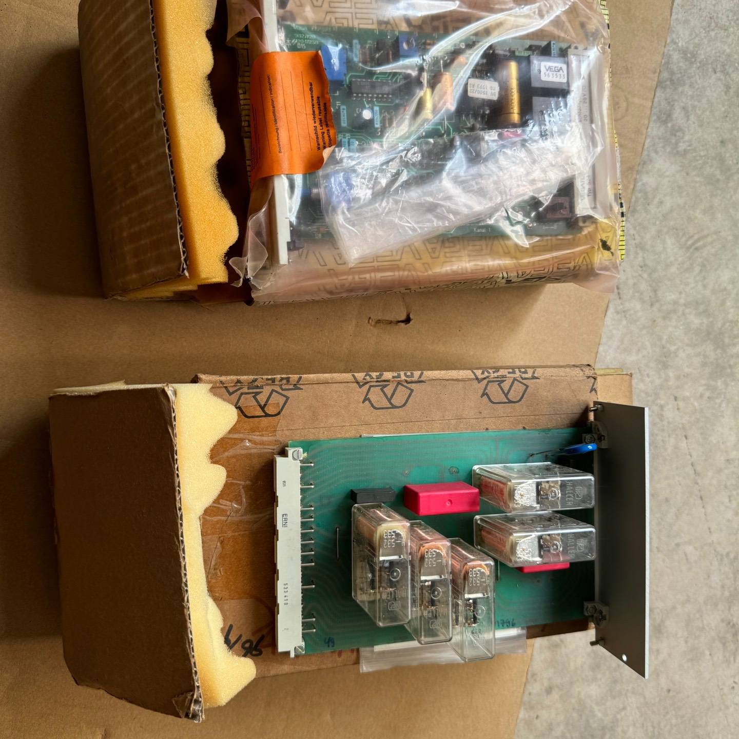 全新威格VEGATOR 524    Typ524(料位报警