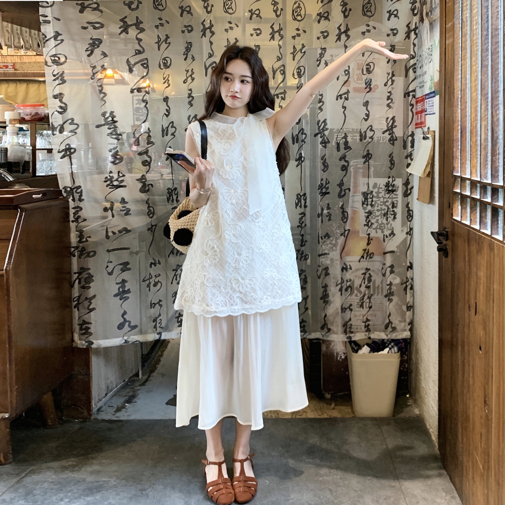 甜美度假风无袖背心连衣裙女夏2025新款显瘦独特漂亮绝美大方得体，女装连衣裙，昱喆服饰