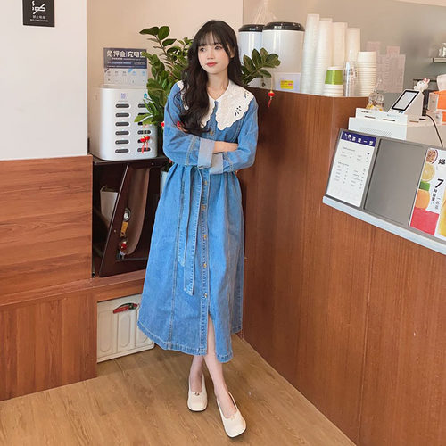 甜美收腰显瘦牛仔连衣裙娃娃领