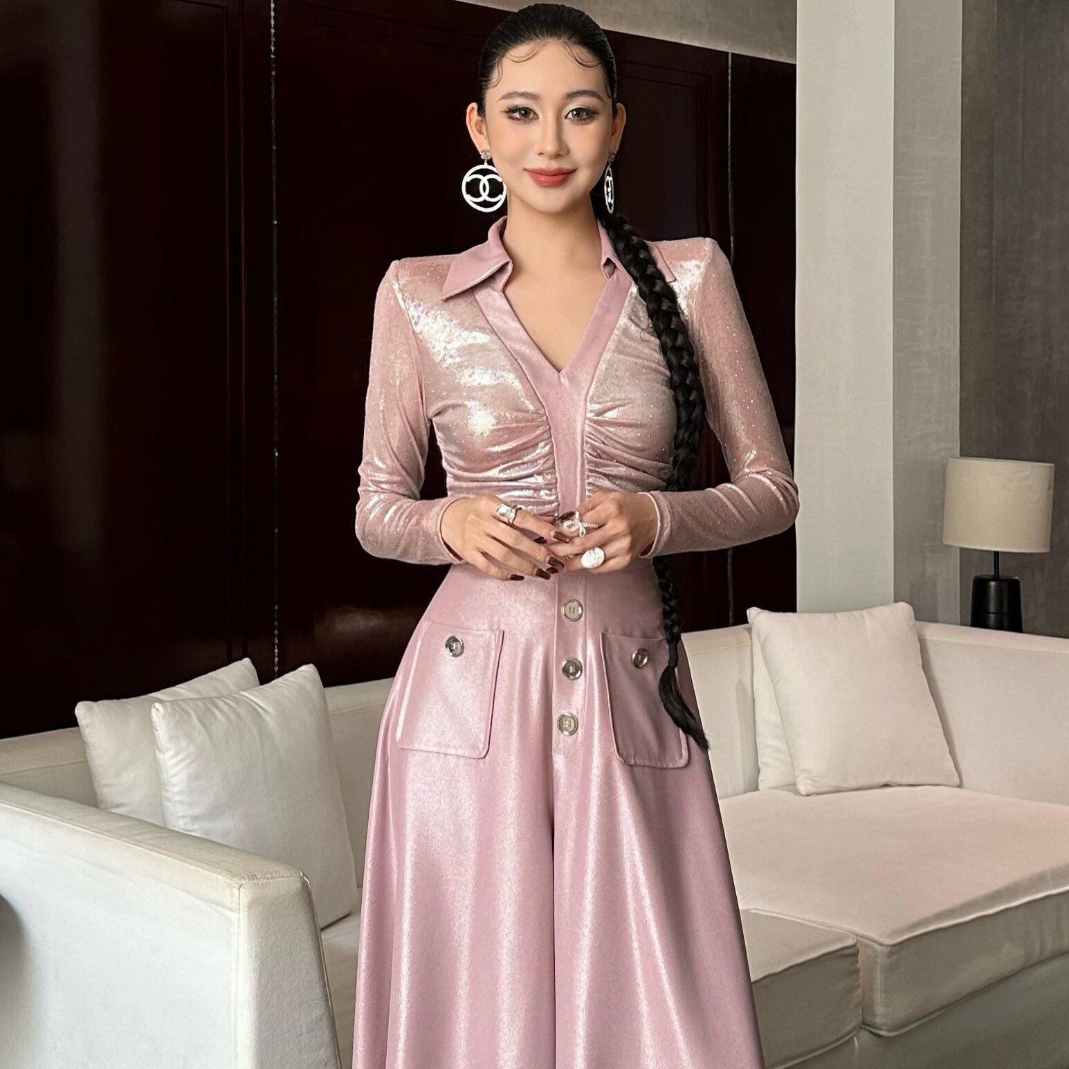 2026春夏季新款气质御姐范高级感T恤显瘦女百搭上衣女装打底衫