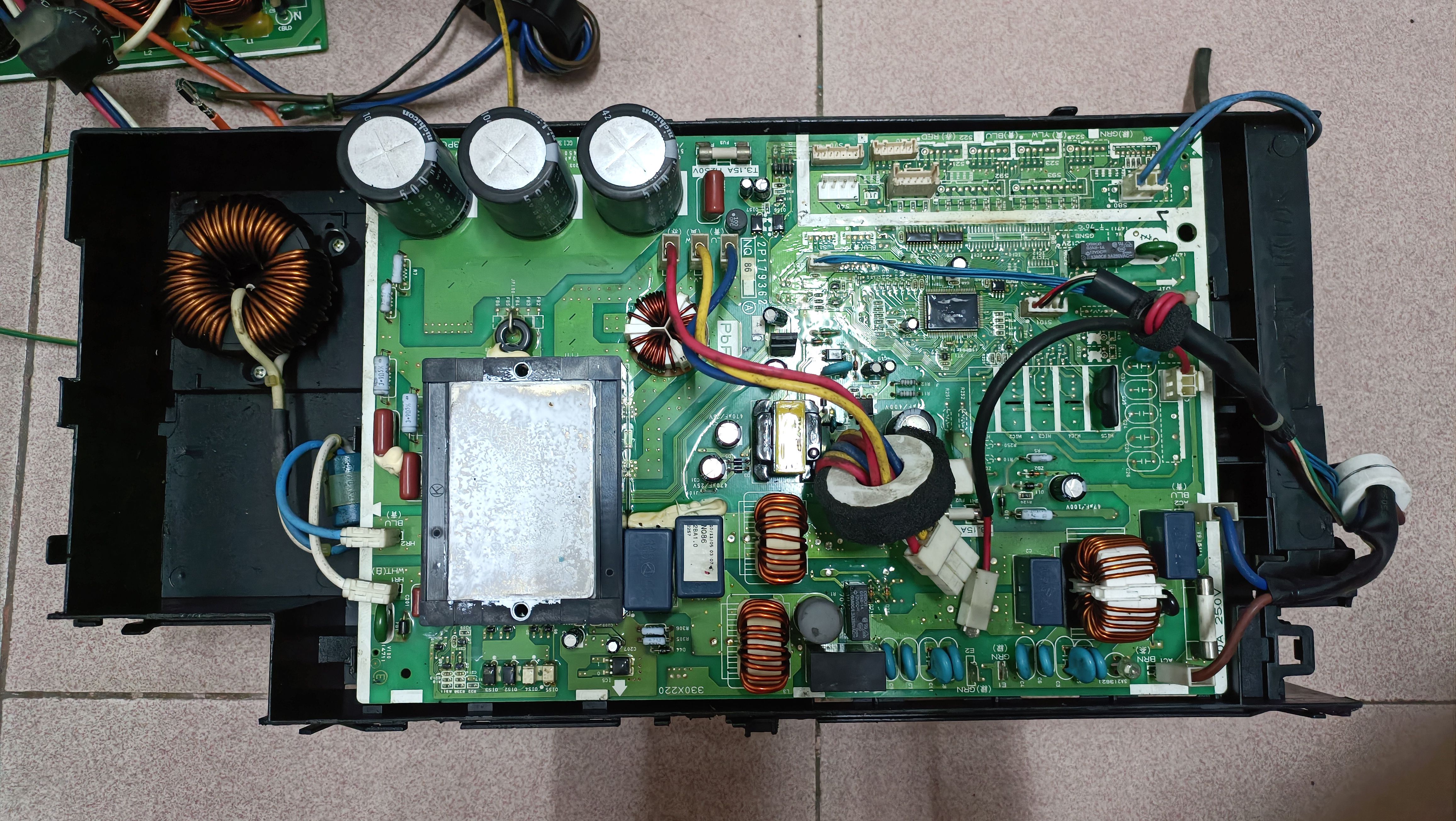 RXS72GMV2C大金空调外机电脑板 RXS72GMV2C P板2P179362-4