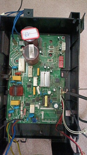 美的 第五代变频拔码通用板KFR-35W/BP3N-  17122000A35775 拆机