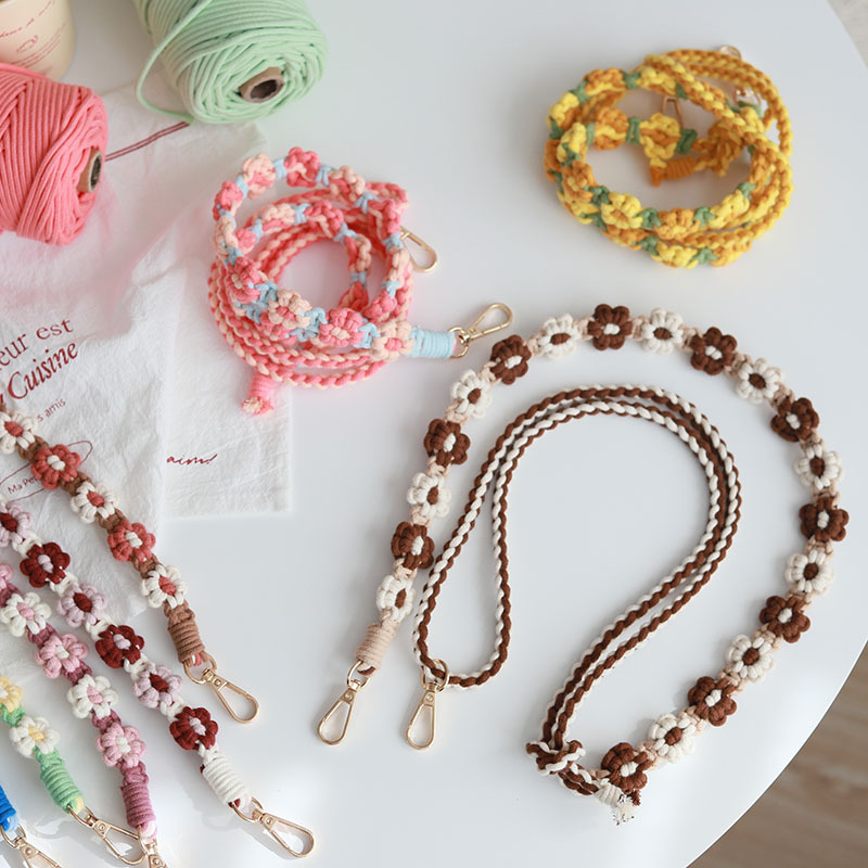 手工編織小雛菊花朵包背帶手機繩