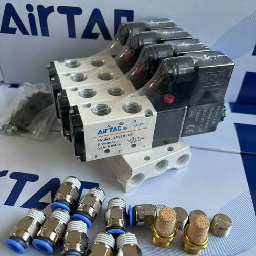 亚德客气动电磁阀组4V21008B-4F 4个一组含接头