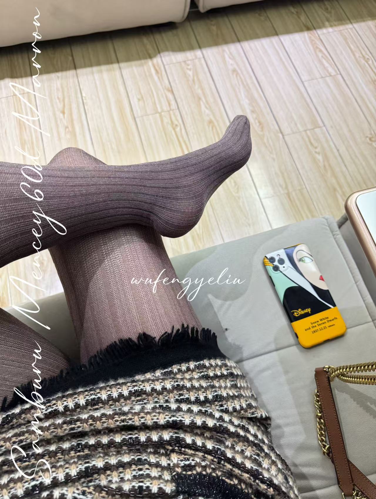 无风同款西班牙CdR子品牌MENCEY 60D棕色竖条纹平角裆连裤袜59432