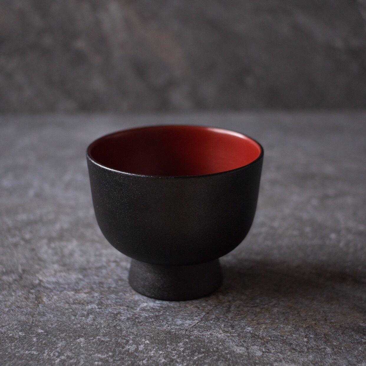 漆栖 手作漆器 木胎莳地合鹿碗 红黑 中号