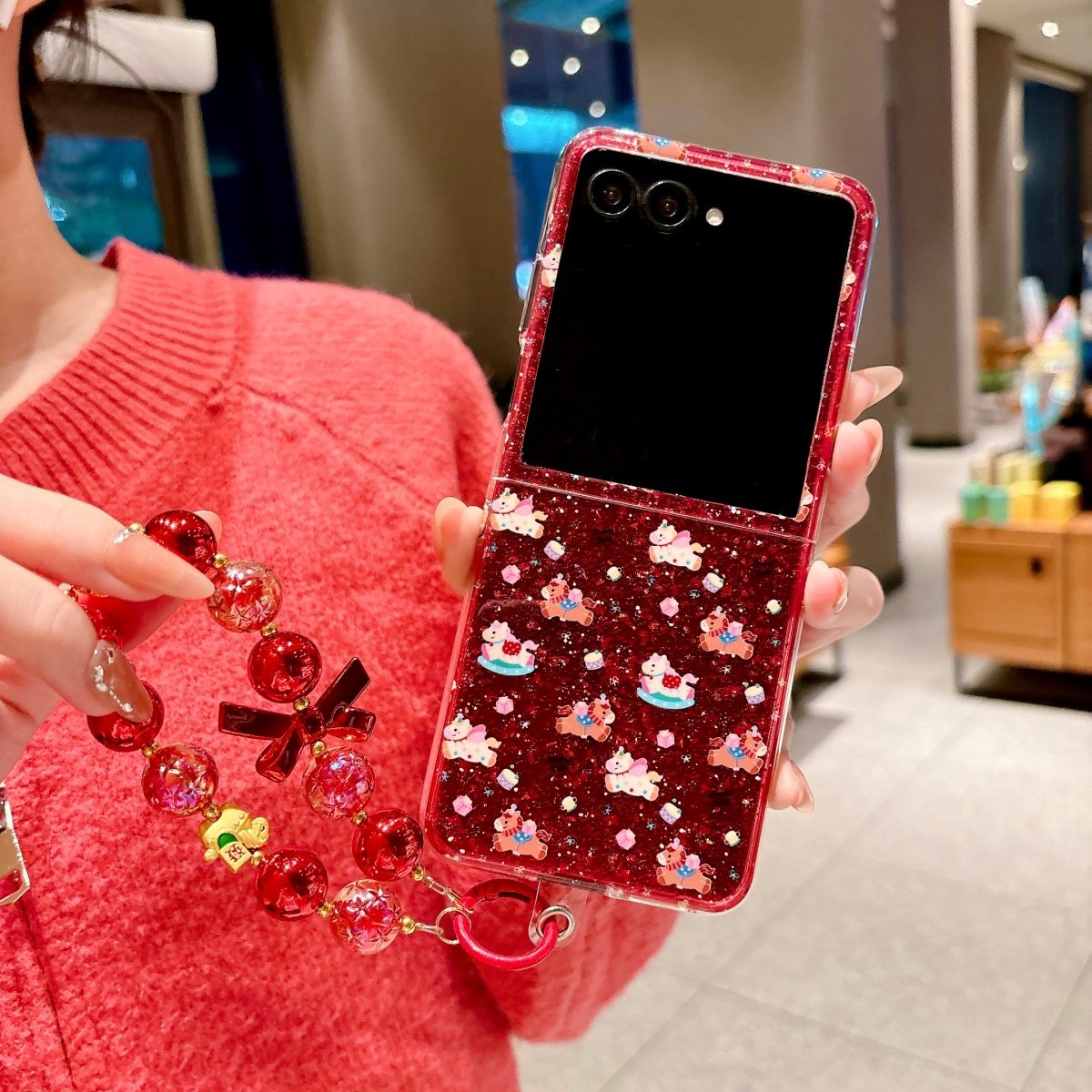 闪粉红色满屏小马手链新年手机壳适用三星zflip7/5/6保护套折叠屏w24flip全包防摔小米mixflip摩托罗拉Razr60