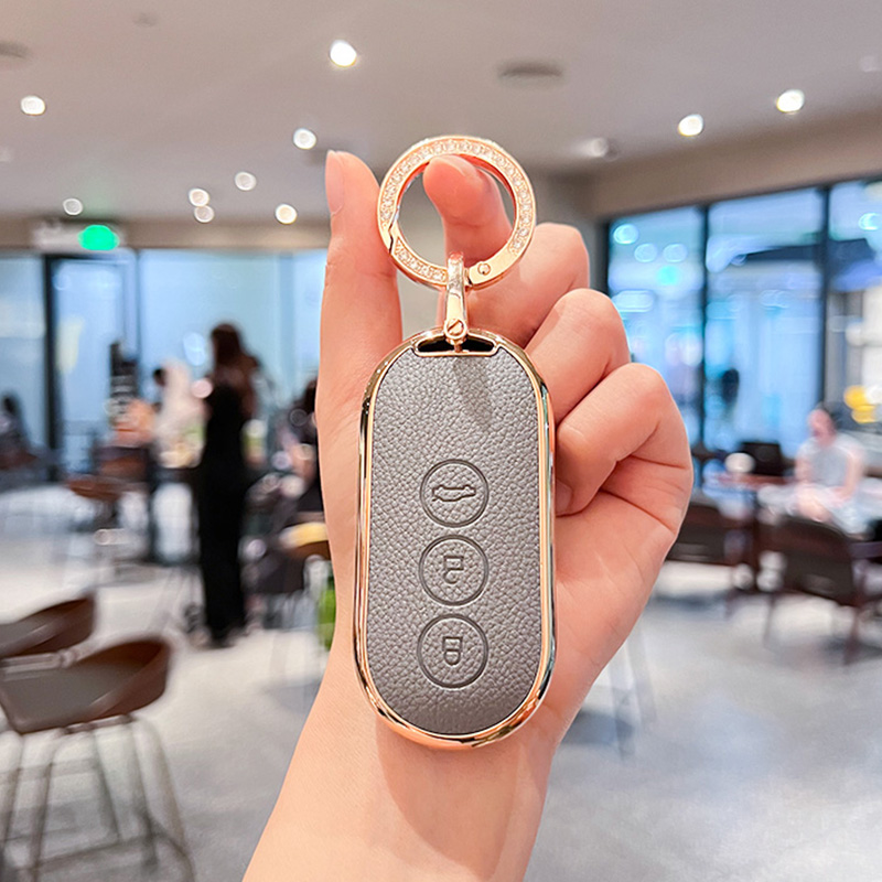 适用24/25款ATTO问界M5汽车纯电/增程Ultra男士女钥匙包外套扣壳