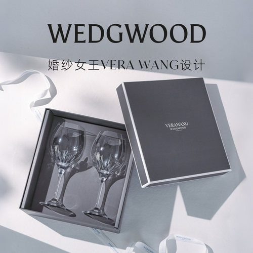 奢华与传统融为一体，体现了优雅的现代感