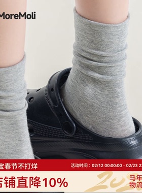 灰色袜子女款秋冬季中筒白色2025新款爆款洞洞鞋月子袜无骨堆堆袜