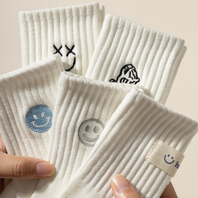 MOREMOLI刺绣女纯棉中筒袜