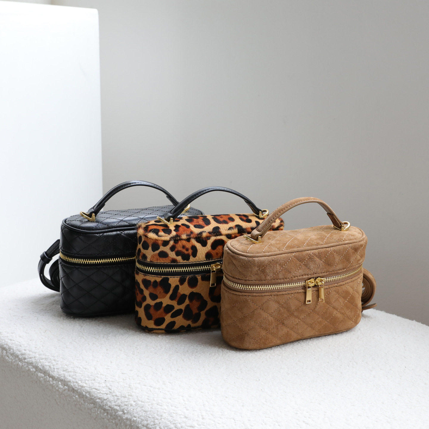 菱格牛皮盒子手机包马毛便当包高级感单肩斜挎羊猄绒小方包,箱包皮具/热销女包/男包,小方包,淘宝优惠券,粉丝福利购,淘宝优惠卷