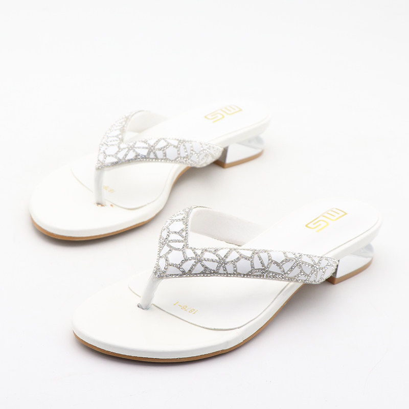 大码舒适水钻2024新款女拖鞋简约
