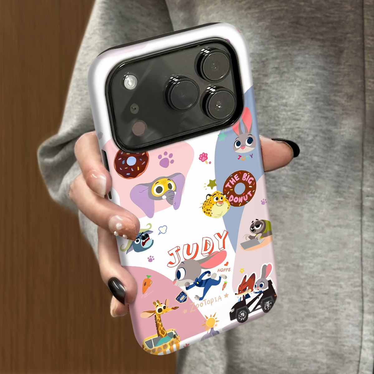 奔跑朱迪适用苹果17promax手机壳iPhone16pro新款15plus防摔14菲林13男12xsmax女款11xr情侣3se2外壳7套8plus