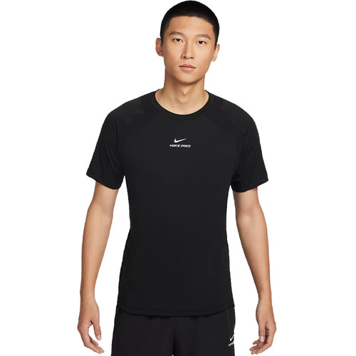 nike耐克男子运动休闲短袖T恤IF2215-010