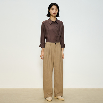 张小某卡其色西装裤女秋冬2025