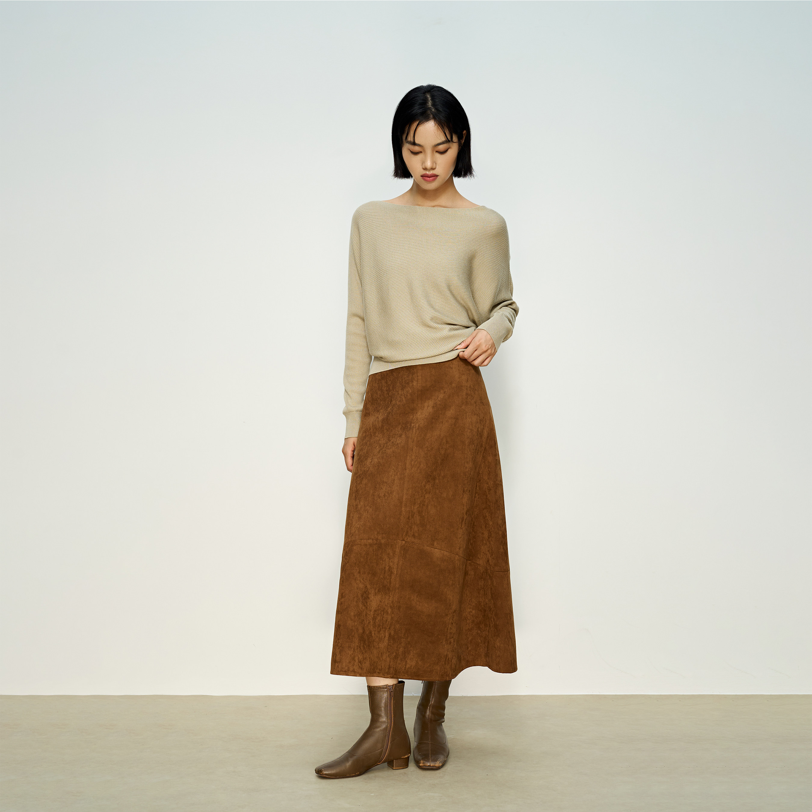 张小某  复古麂皮绒半身裙女秋冬2025新款遮跨中长款a字裙 Q2089,女装/女士精品,半身裙,淘宝优惠券,粉丝福利购,淘宝优惠卷