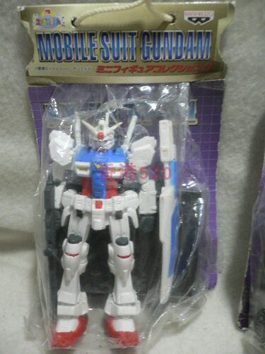 模型手办眼镜厂摆件高达景品GP01