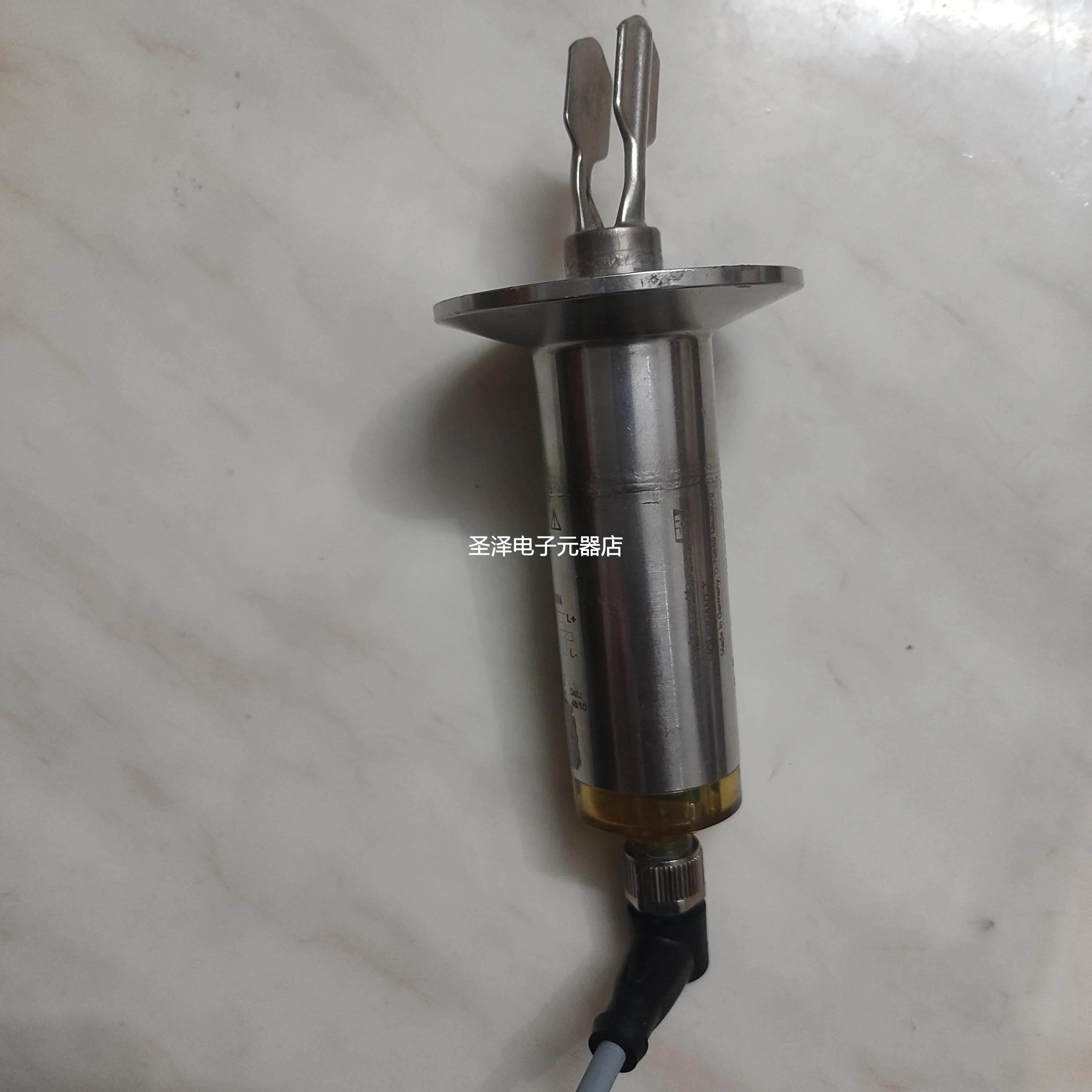 德国E+H音叉 FTL20H-0TDJ2D超声波液位计 物料位度测量 技术支持