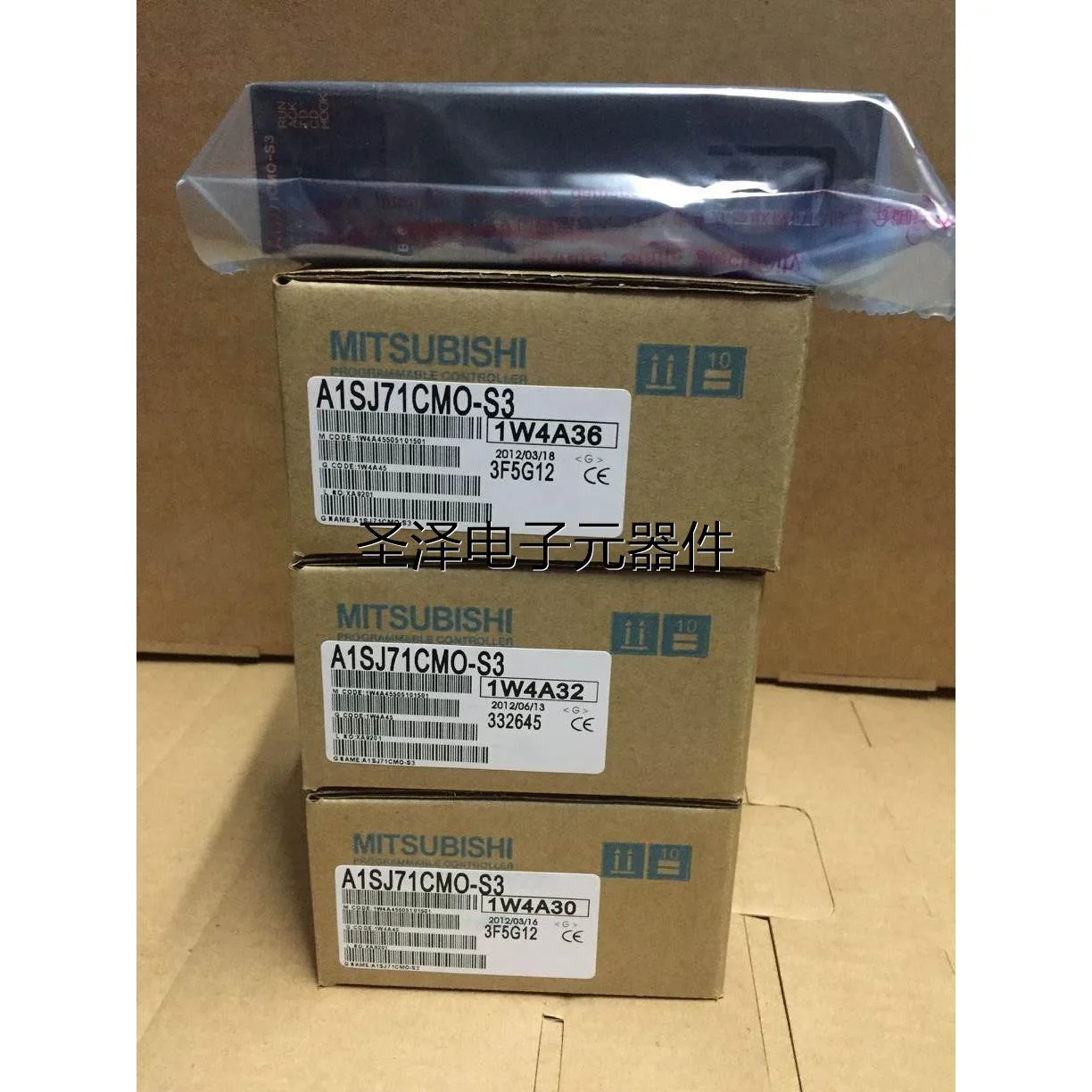 三菱：A1SJ71CMO-S3,AD75P1-S3,AD75P2-S3,AD75P3-S3议价