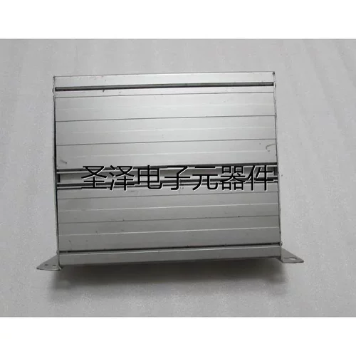 PFAFF 【 P40ED week17/10】 一台 重量3.4公斤在16-2议价