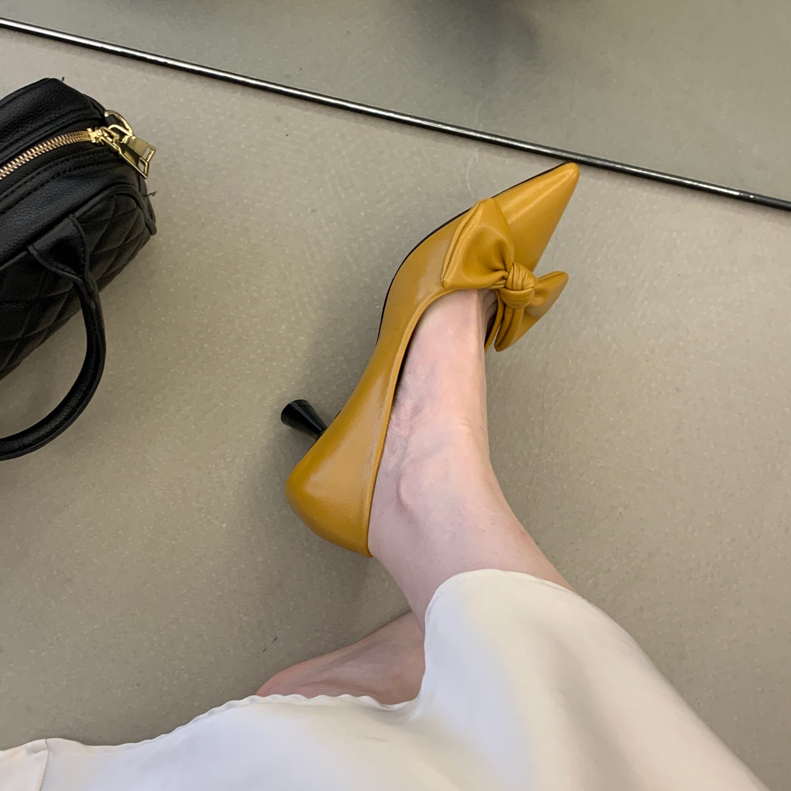 MUMU法式蝴蝶结尖头浅口单鞋女低跟百搭气质通勤鞋不累脚,女鞋,浅口单鞋,淘宝优惠券,粉丝福利购,淘宝优惠卷