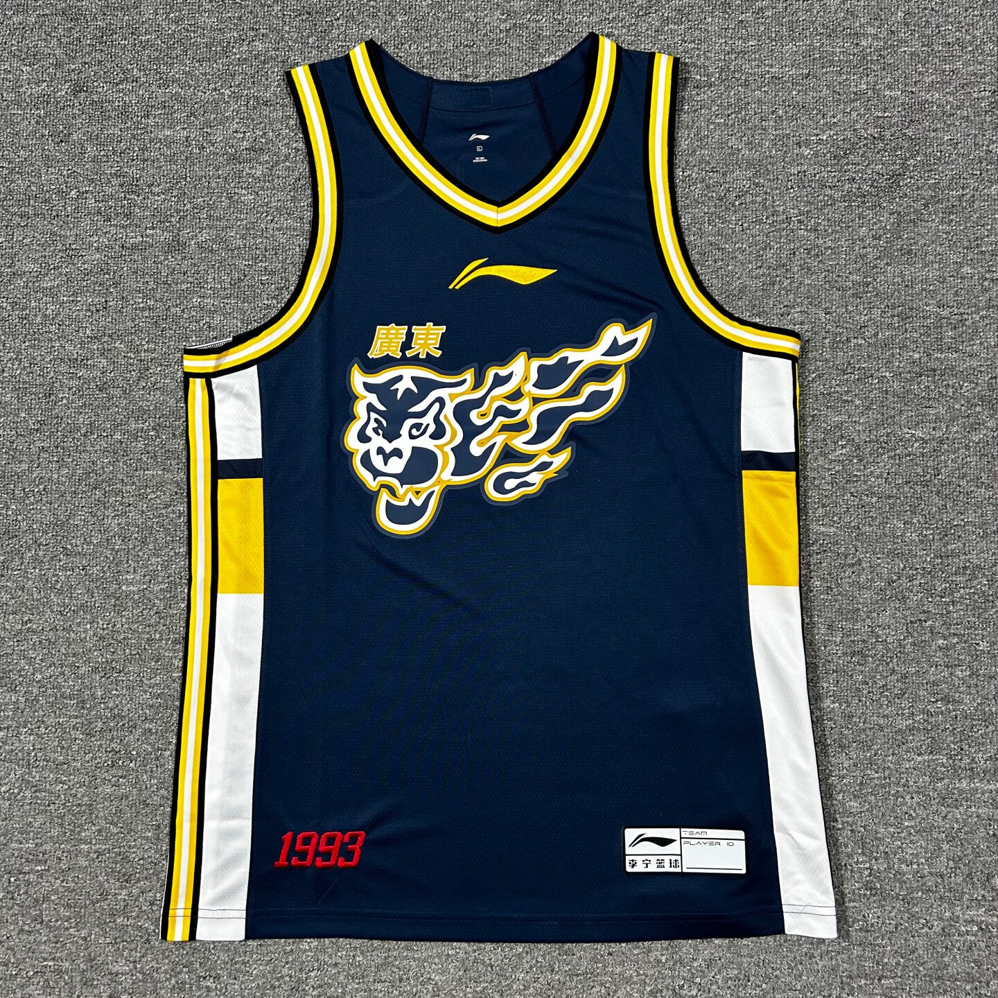 李宁赞助CBA25-26广东新疆青岛北京经典空版篮球比赛球衣速干背心
