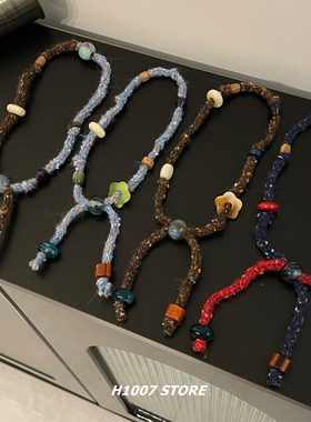 关于冬天 小众设计感毛线串珠抽拉项链女复古百搭毛衣链新款颈链