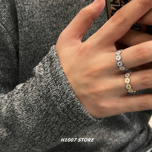 嘻哈风小雏菊开口男款钛钢戒指女小众设计感百搭款食指戒个性指环