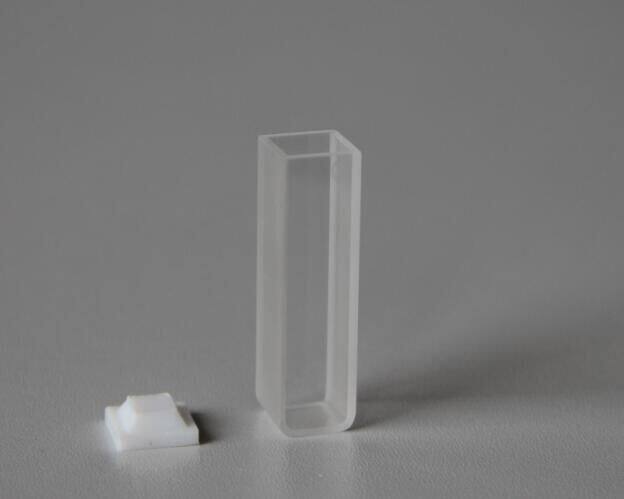 带盖石英比色皿5mm * 吸收池0.5cm*样品池  具塞石英比色杯