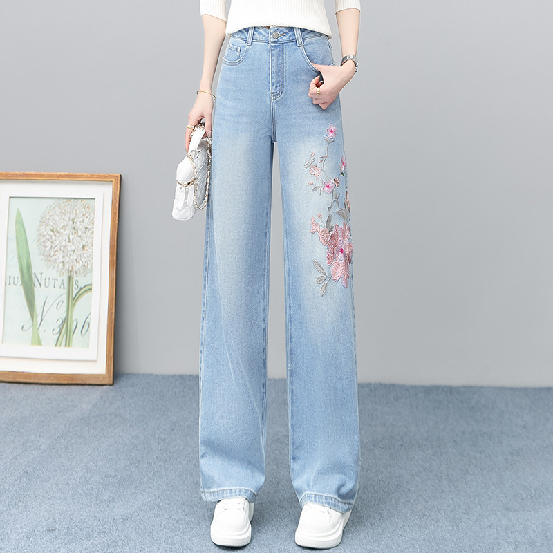 浅色国风刺绣牛仔直筒裤女春秋2026年新款高腰显瘦垂感窄版阔腿裤