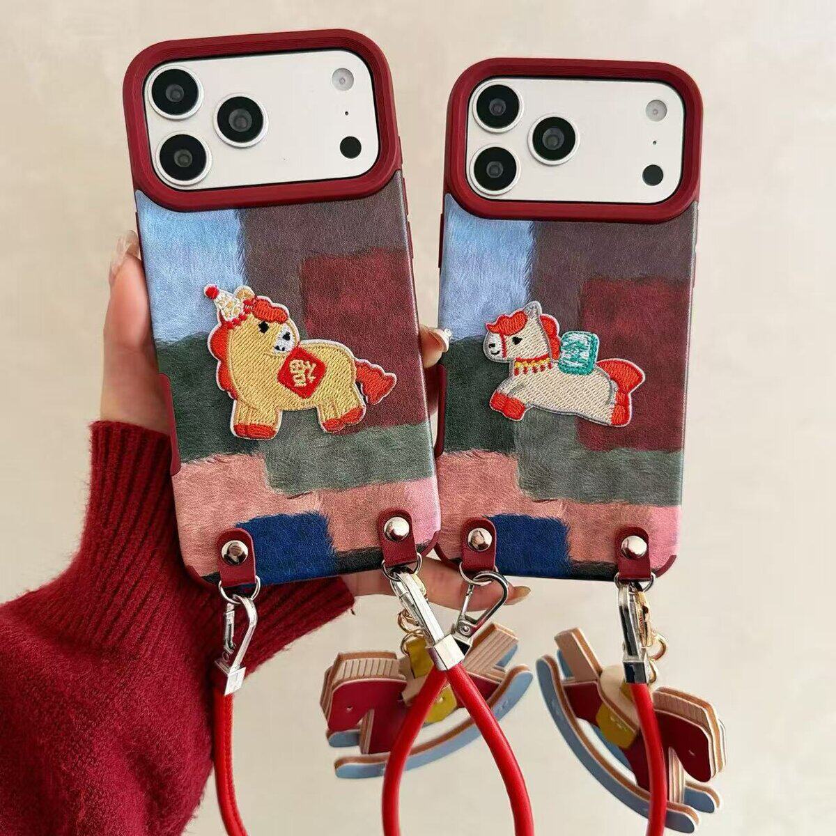 秋冬拼接彩色格纹刺绣小马适用苹果17promax手机壳iphon