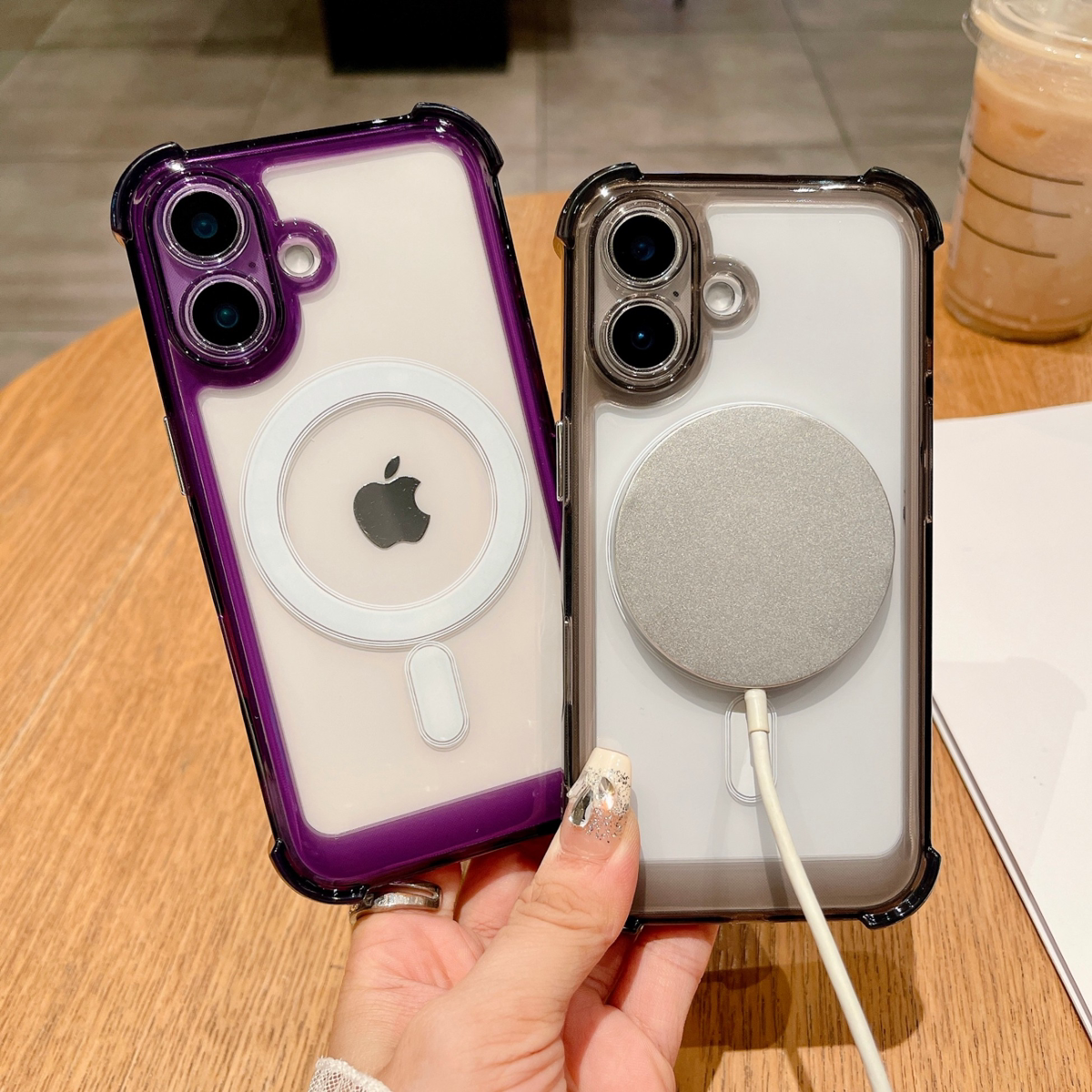 四角磁吸精孔16适用苹果16promax手机壳新款iPhone1