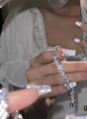 Charm Delicated Crystal Heart Tennis Bracelet for Women Rhin