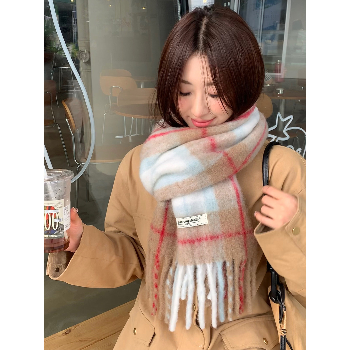 玫瑰椰奶澳洲羊毛混纺围巾女