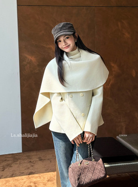 LS述致 围巾斗篷式呢料大衣女2025冬季新款短外套女装上衣 22908#