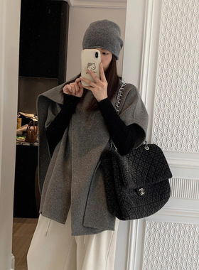 C家25秋冬新款解构感毛混纺斗篷灰色女士个性呢大衣 0901491012
