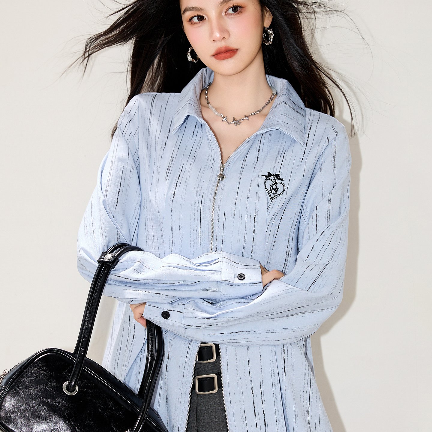亦梦◆2025浅蓝色双头拉链衬衫polo领街头风宽松设计感女长袖开衫