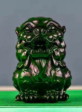 绿色实木麒麟雕刻摆件家居客厅办
