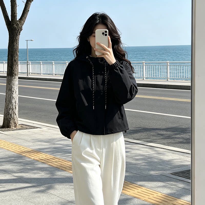 春秋连帽短款宽松显高女夹克